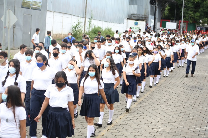 DESFILE2